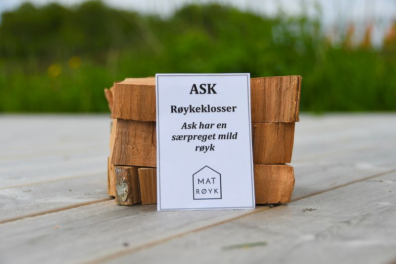 Enkeltpakke røyeklosser - Ask 18 stk