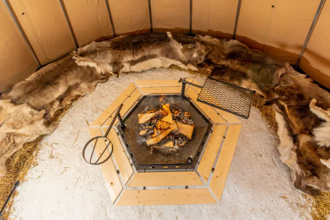 Hovedbilde 6-kant grill Royal tradisjonell